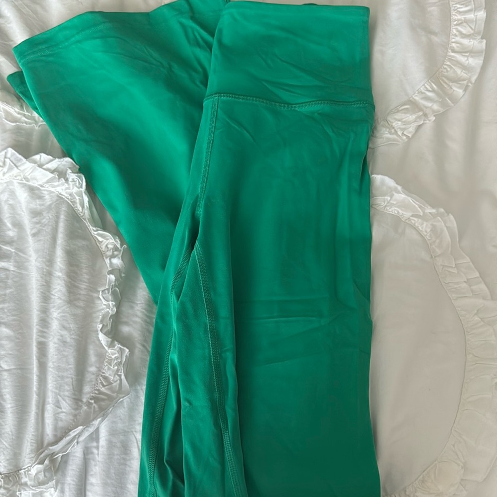 groove super high rised flair pant
